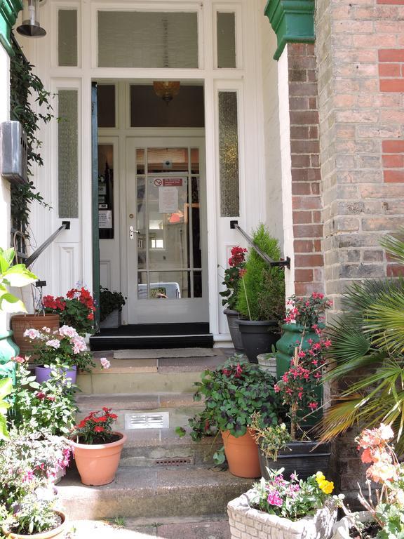 Newbury Hotel Bournemouth Ngoại thất bức ảnh