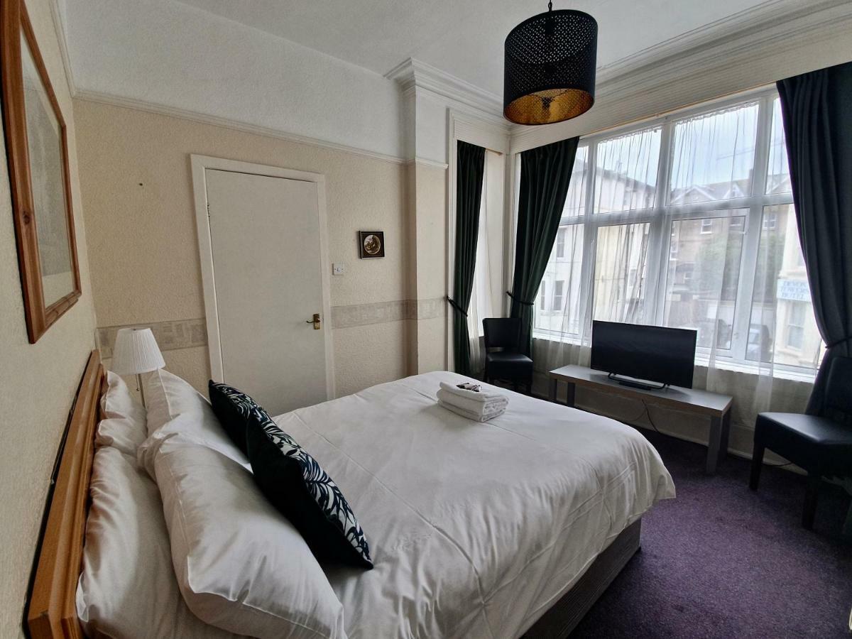 Newbury Hotel Bournemouth Ngoại thất bức ảnh