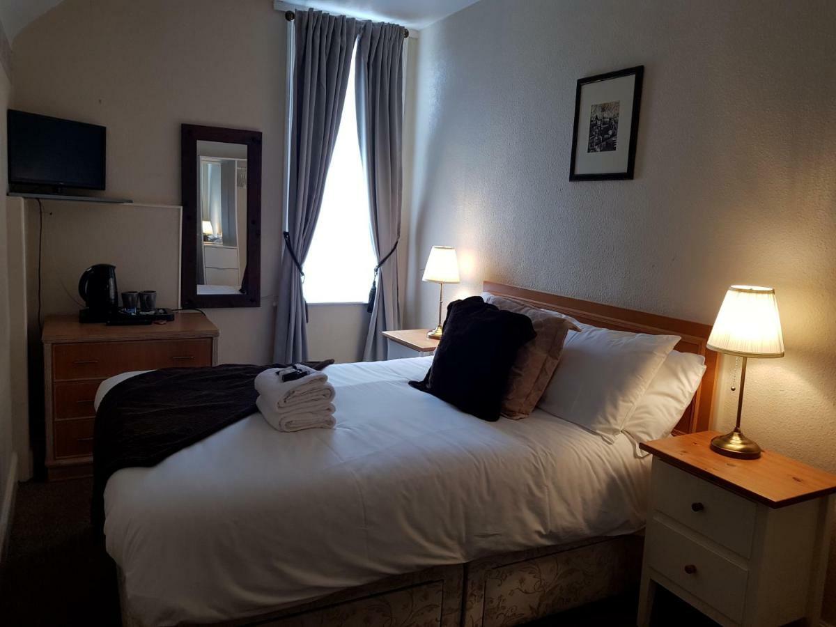 Newbury Hotel Bournemouth Ngoại thất bức ảnh